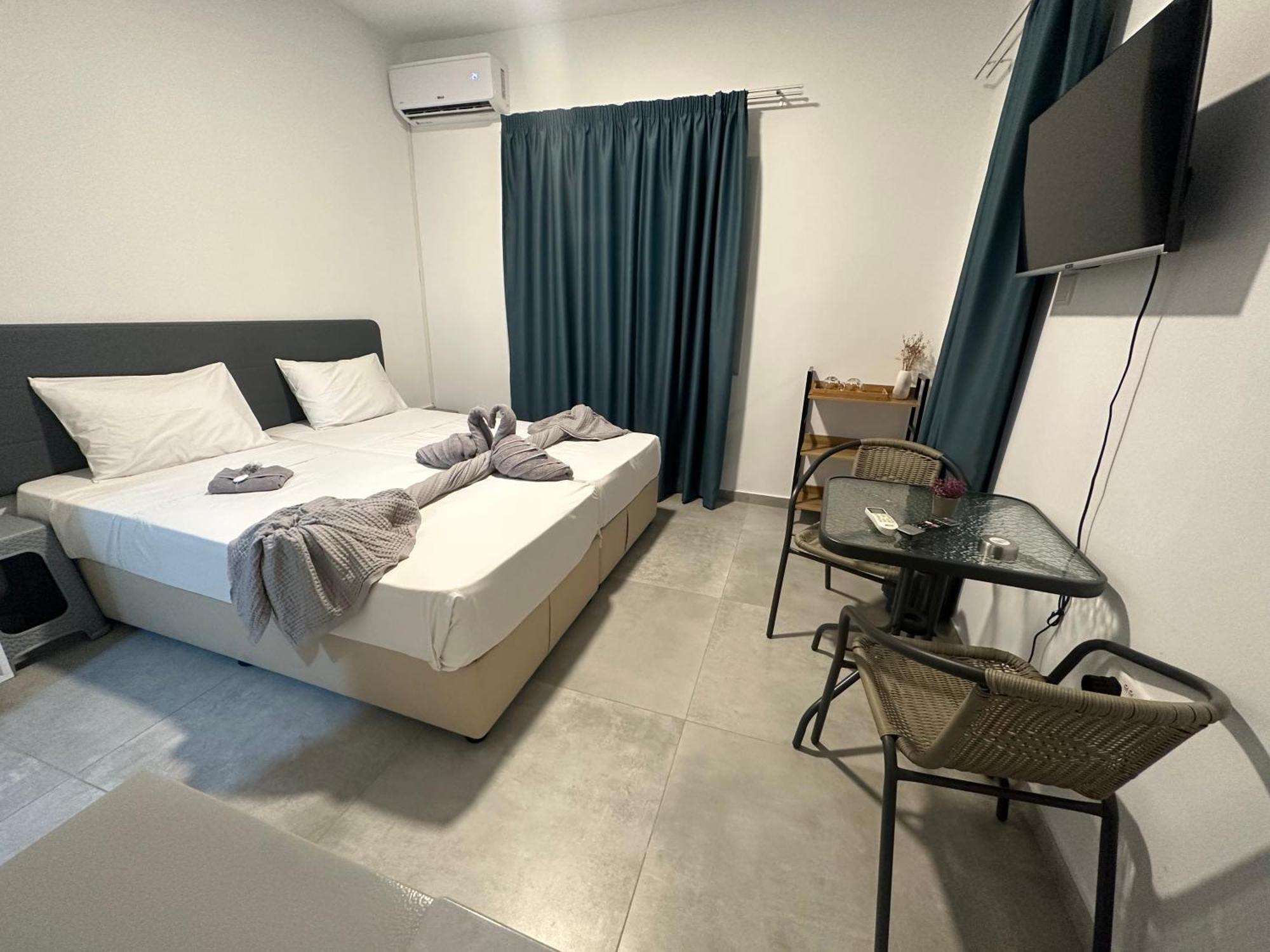 Sun Plaza Suites - Adults Only Айя-Напа Экстерьер фото